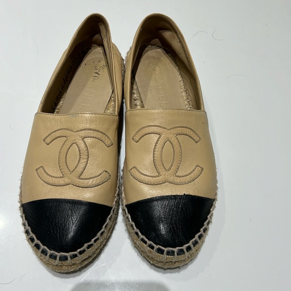Chanel espadrille